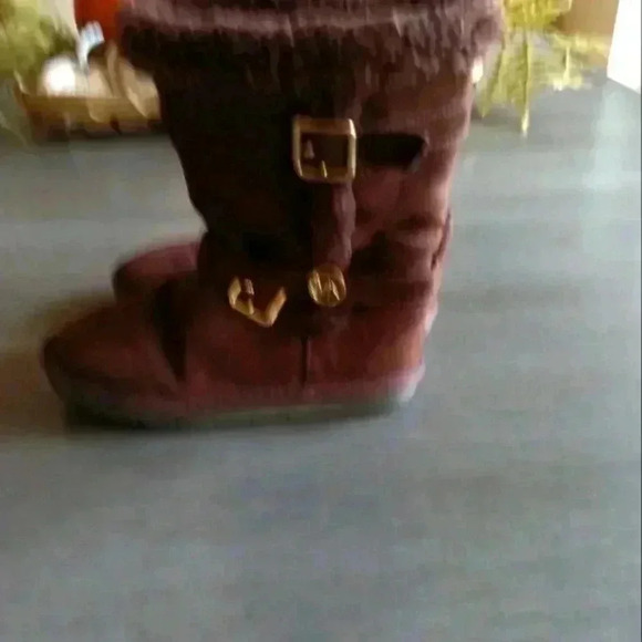 Michael Kors Little Girl Boots - Picture 2 of 5